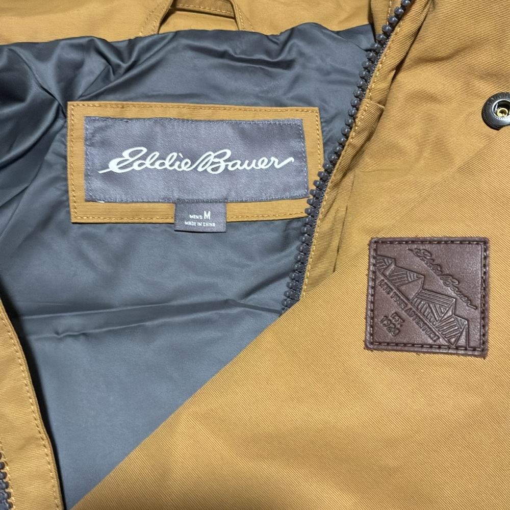 Eddie Bauer Hooded Raincoat in Mustard - Picture 6 of 7